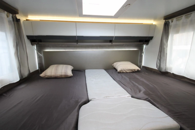 Benimar Amphytrion 967 Wohnmobil - Herdern, Schweiz