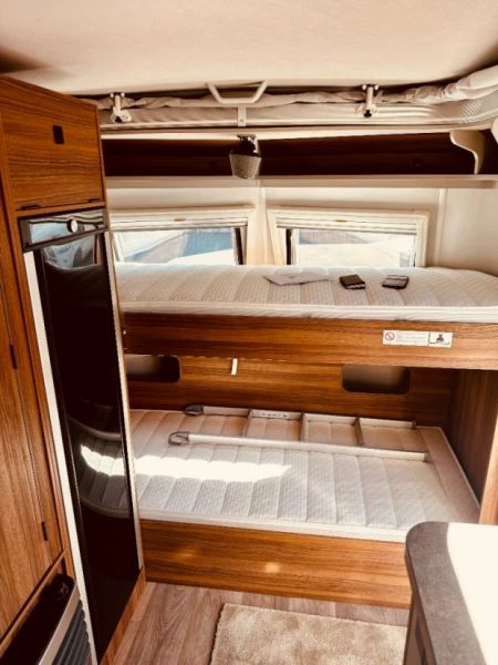 Eriba Touring 560 Caravan - Bern, Switzerland