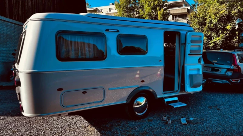 Eriba Touring 560 Caravan - Bern, Switzerland