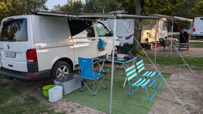 VW T6.1 take A way Camper mit praktischem Zubehör Campingbus - Rothrist, Schweiz