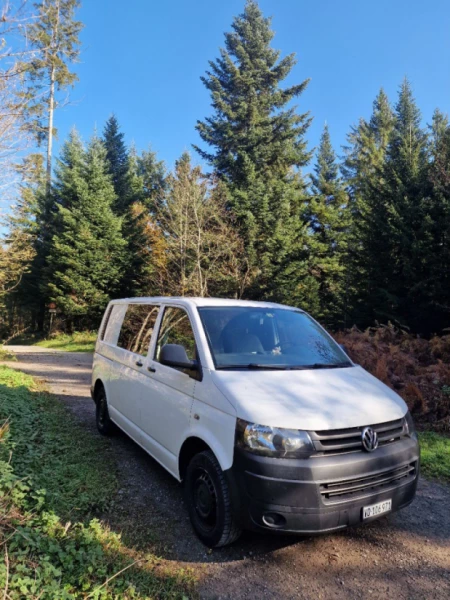 VW T5 Campingbus - Pully, Schweiz