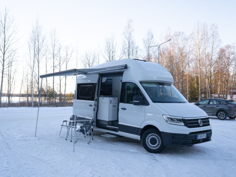 VW VW Crafter Matkailuauto (Sa) 5OV 1968CM3 A Campingbus - Tampere, Finnland