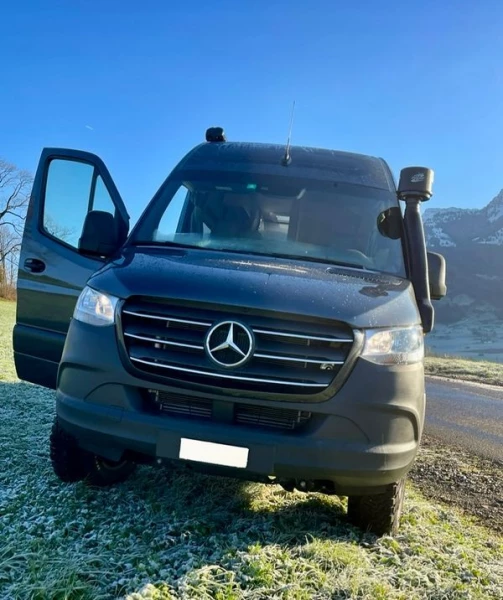 La Strada Allrad-Wohnmobil von La Strada Campingbus - Zürich, Schweiz