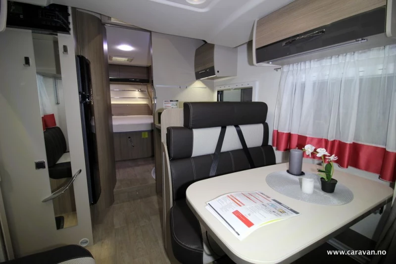 Challenger 398XL Genesis Wohnmobil - Tromsdalen, Norwegen