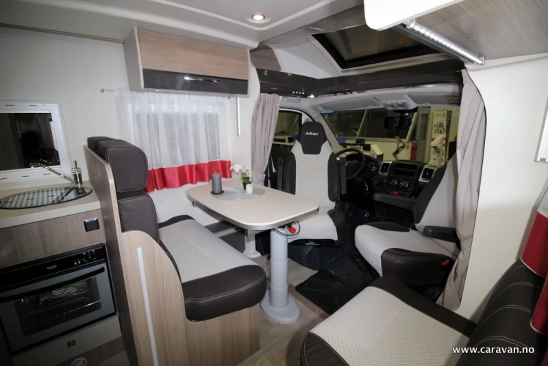 Challenger 398XL Genesis Wohnmobil - Tromsdalen, Norwegen