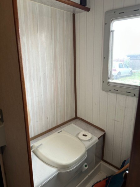 Ford 190L 2,5TD Motorhome - Démoret, Switzerland