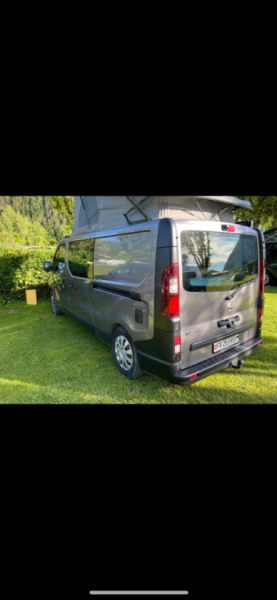 Nissan NV300 Campingbus - Domdidier, Schweiz
