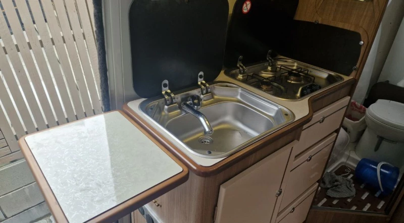 Rapido VAN Campingbus - Leknes, Norwegen