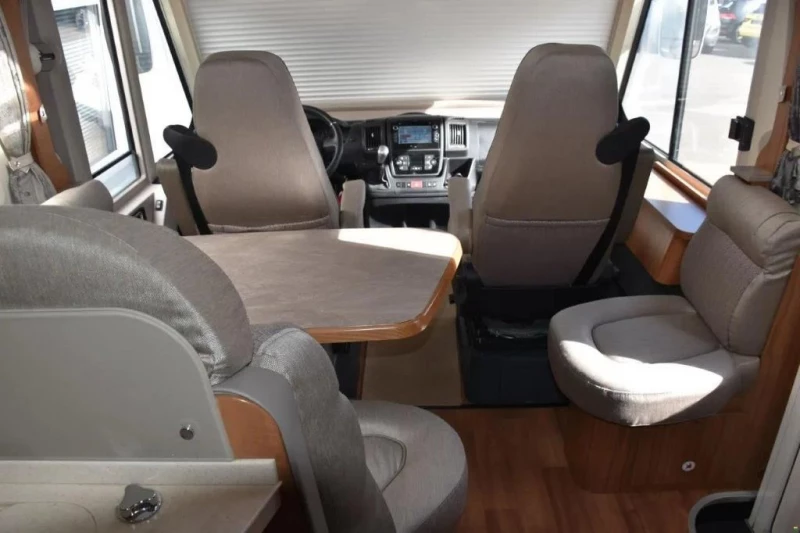 Hymer B 594 Husbil - Grenchen, Schweiz