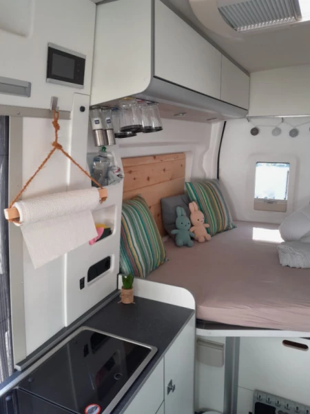 Westfalia Meridian Wohnmobil - Hirzel, Schweiz
