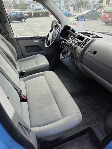 VW T5 Campingbus - Grand-Saconnex, Schweiz