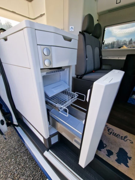 VW Grand California 600 RS Campingbus - Rapperswil, Schweiz