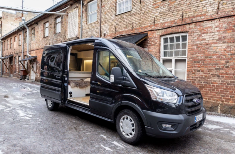 Ford Transit Campingbus - Järvenpää, Finnland