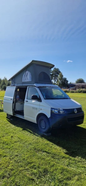 VW T5 Campingbus - Kleinwangen, Schweiz