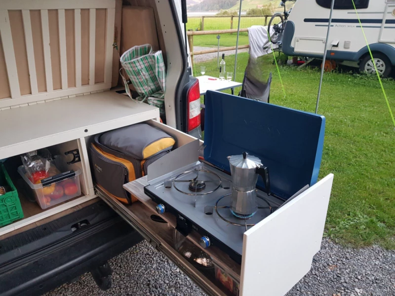 VW T5 Campingbus - Kleinwangen, Schweiz