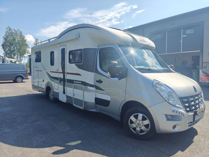 Adria Matrix Supreme SL Matkailuauto (Sa) 3OV 2299CM3 A Wohnmobil - Tuusula, Finnland