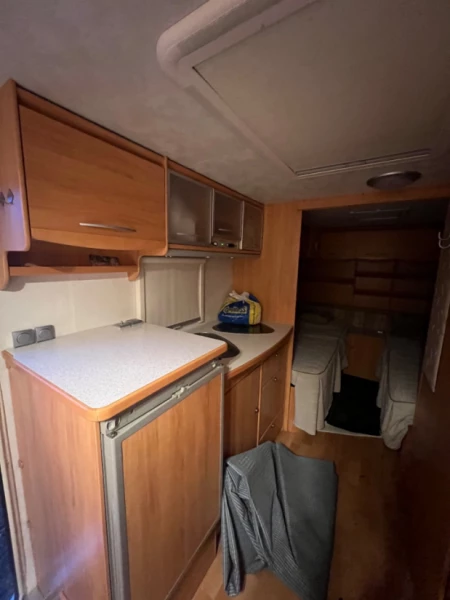 Adria Adora 552 UL Wohnwagen - Skokloster, Schweden
