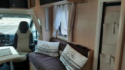 XGO Dynamic P28 Plus Matkailuauto (Sa) 3OV 2287CM3 Camping-car - Vantaa, Finlande