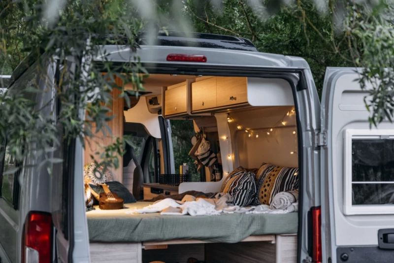 Sunlight Cliff 600 RT (Ducato) Campingbus - Davos, Schweiz