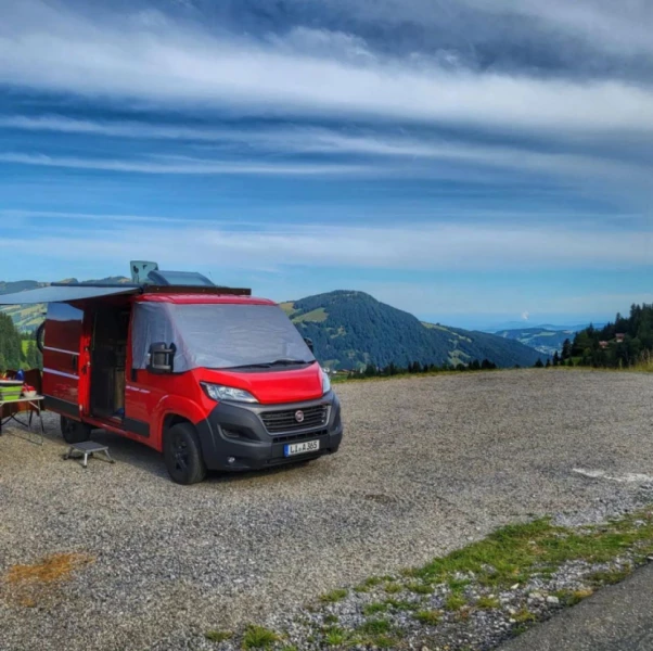 Fiat Ducato L1H1 komplett Autark Campingbus - Berschis, Schweiz