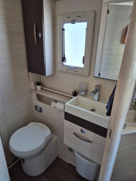 Chausson Chausson Exaltis Wohnmobil - Ennetbürgen, Schweiz