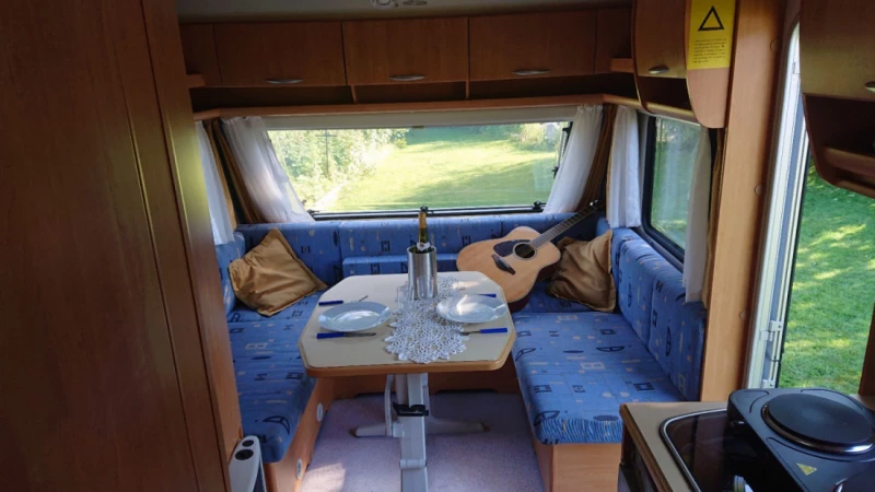 Knaus EIF.HOL.500 Tl-Tk Caravan - Finnerödja, Sweden