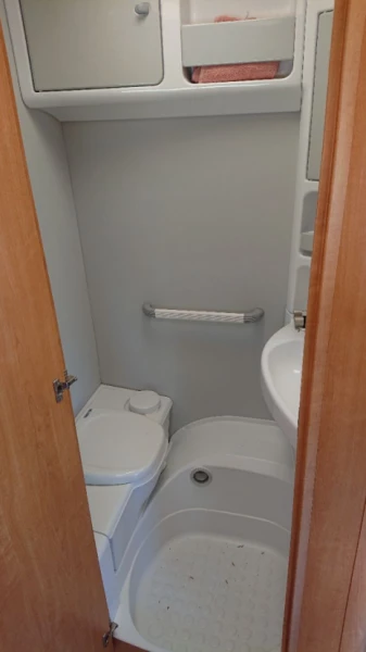 Knaus EIF.HOL.500 Tl-Tk Caravan - Finnerödja, Sweden