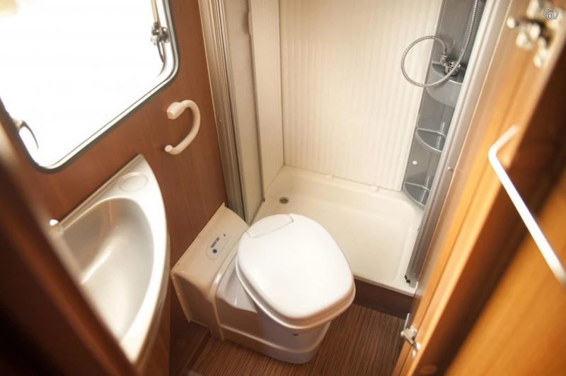 Fiat Ducato Lava / Alusta 130 Multijet 2.3 D Motorhome - Dragsfjärd, Finland
