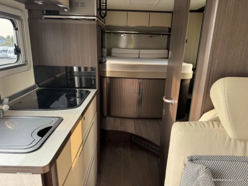 Bürstner Gmbh BI7201 Matkailuauto (Sa) 2OV 2287CM3 Wohnmobil - Akaa, Finnland