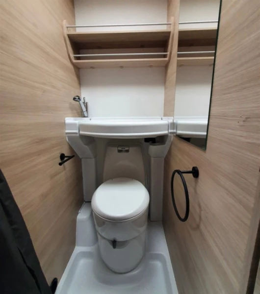 Caravelair Alba Style 426 Family Wohnwagen - Sande i Vestfold, Norwegen
