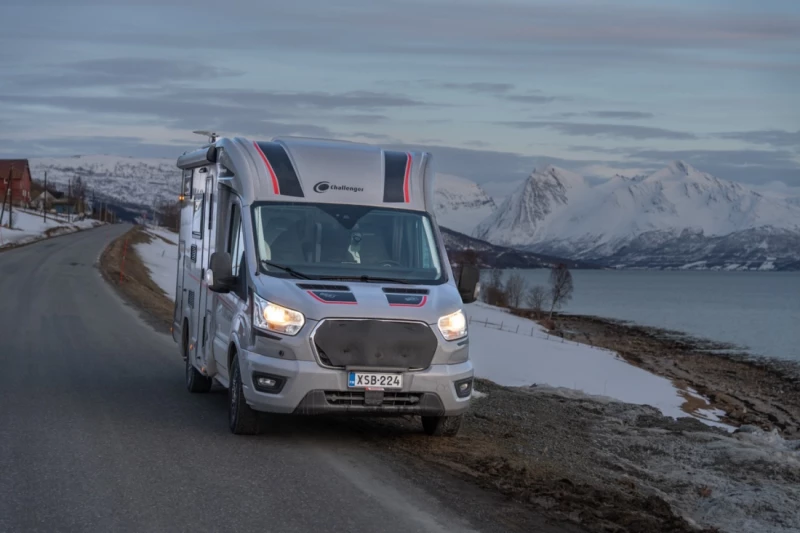 Ford Transit Lava / Alusta 2.0 Ecoblue Wohnmobil - Rovaniemi, Finnland