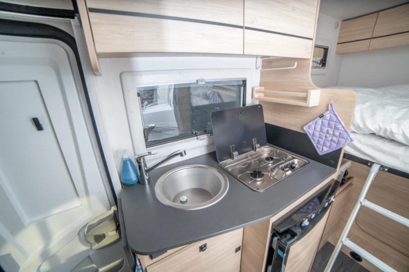 Ford Transit Lava / Alusta 2.0 Ecoblue Wohnmobil - Rovaniemi, Finnland