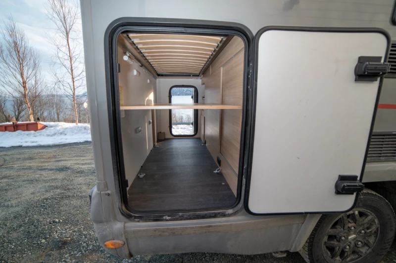 Ford Transit Lava / Alusta 2.0 Ecoblue Wohnmobil - Rovaniemi, Finnland