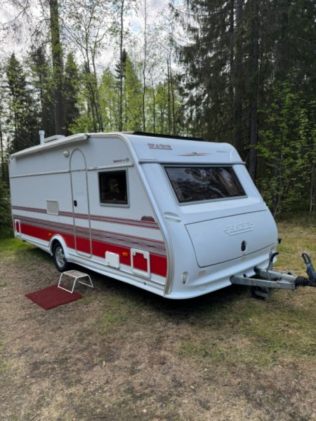 Kabe Smaragd XL-KS-48/428 Wohnwagen - Oulu, Finnland