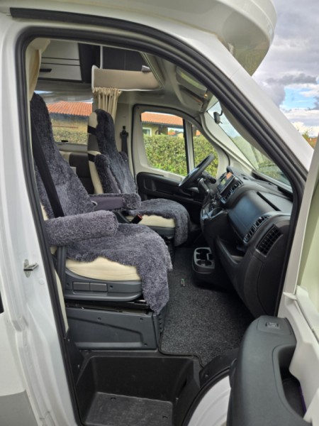 McLouis MC4 381 Campingbus - Helsingborg, Schweden
