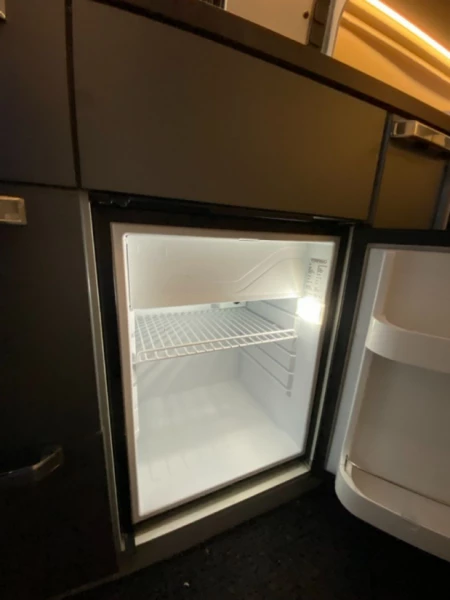 Knaus Ducato Lava / Alusta 140 Multijet 2.2 D Campingbus - Vuorela, Finnland
