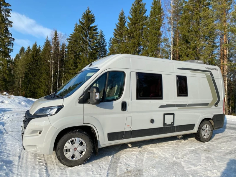Knaus Ducato Lava / Alusta 140 Multijet 2.2 D Campingbus - Vuorela, Finnland