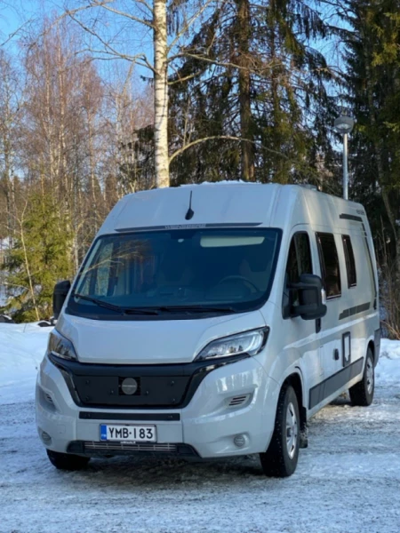 Knaus Ducato Lava / Alusta 140 Multijet 2.2 D Campingbus - Vuorela, Finnland