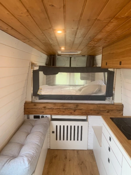 VW Crafter Campingbus - Riehen, Schweiz