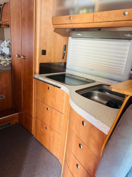 Carthago Chic I 47 Wohnmobil - Färlöv, Schweden