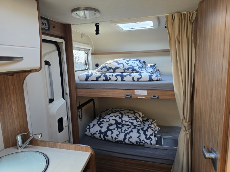 Capron A 464 Wohnmobil - Hauglandshella, Norwegen