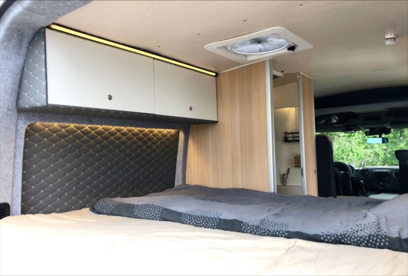 Nissan NV 400 Campingbus - Helsinki, Finnland