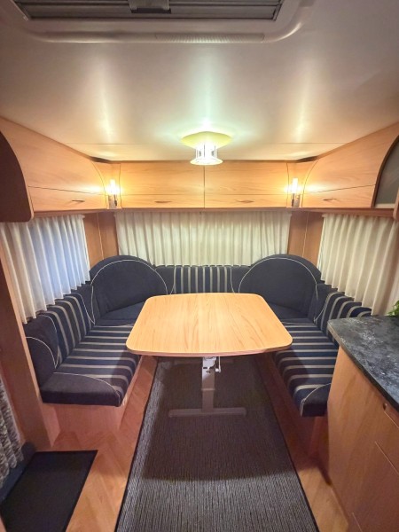 Bürstner Belcanto 510TS Campingvogn - Gams, Schweiz