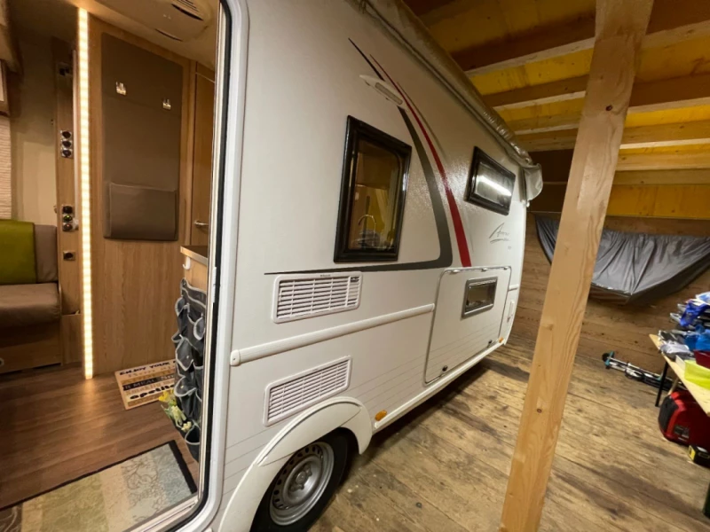 Bürstner AVERSO Plus 510 TK Wohnwagen - Arnegg, Schweiz