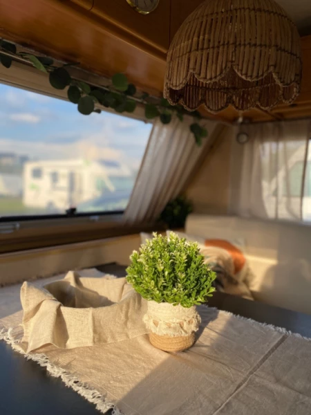 Kabe Safir GLE Caravan - Skövde, Sweden