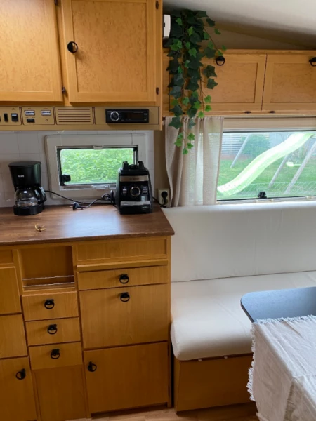 Kabe Safir GLE Caravan - Skövde, Sweden