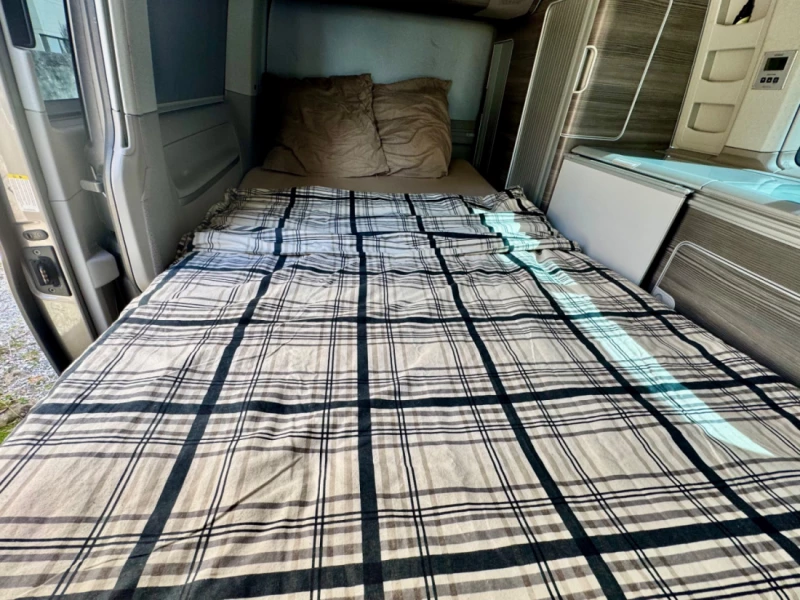 VW California T6 Bulli Campervan - Vevey, Schweiz