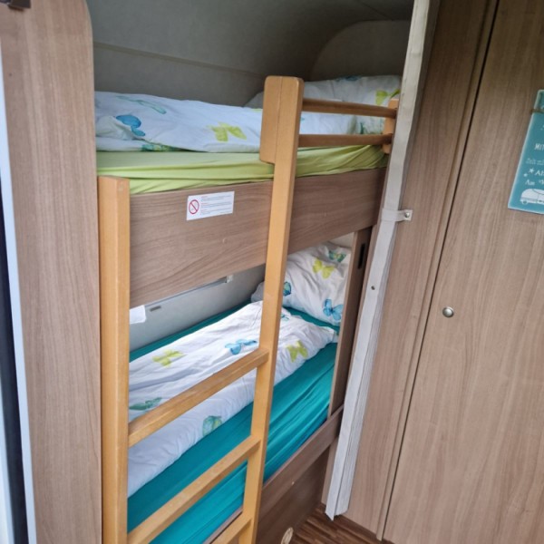 Bürstner Averso 480 TK Caravane - Birsfelden, Suisse