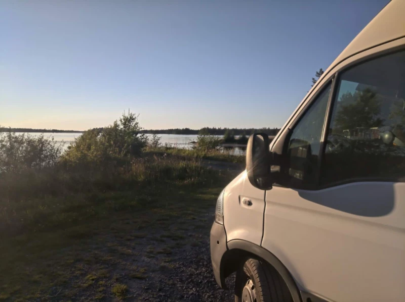 Nissan Interstar Van 2.5 dCi Campingbus - Enköping, Schweden