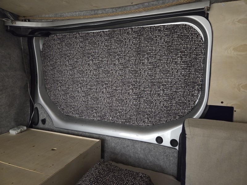 Opel Vivaro Campingbus - Laksevåg, Norwegen